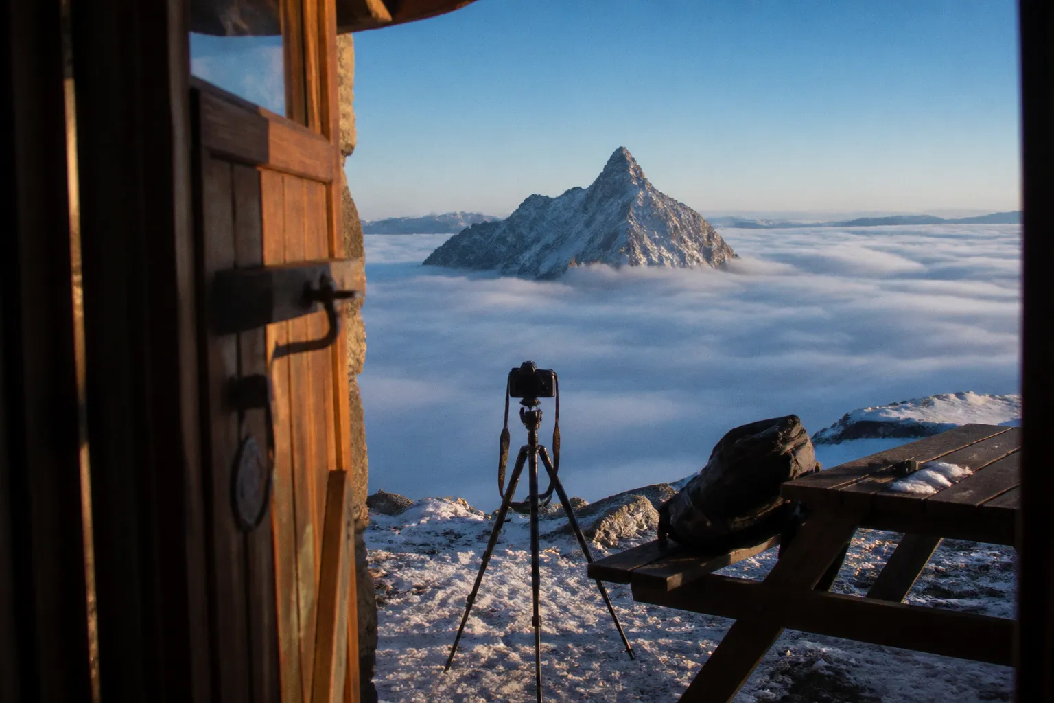 Mer de nuages : ma surprise au-dessus du brouillard