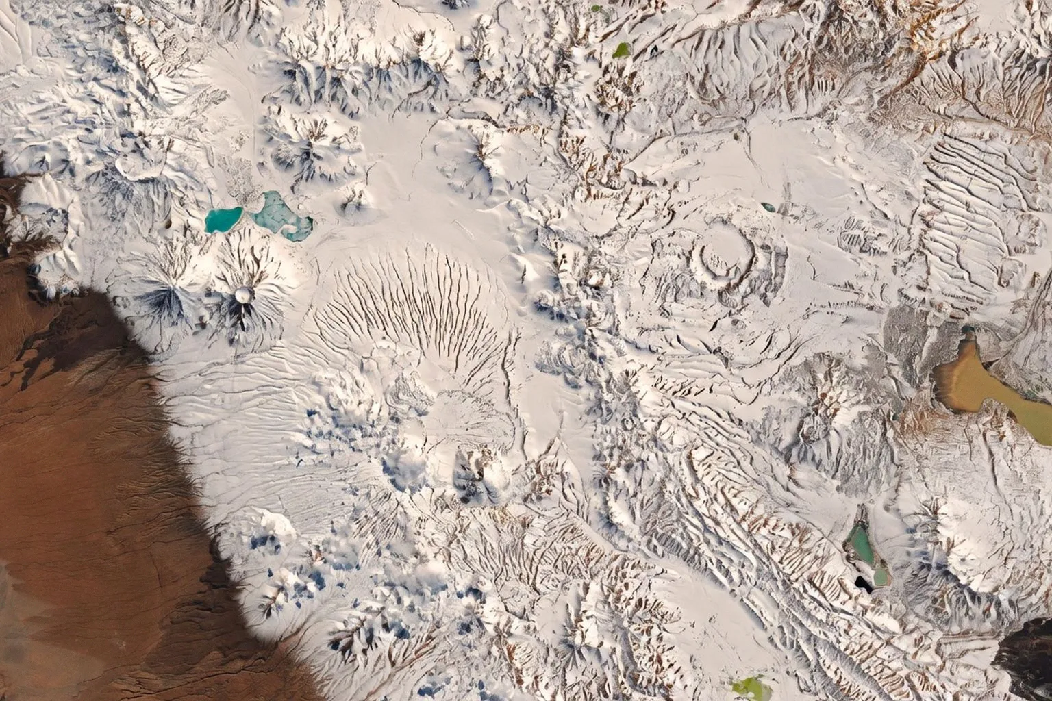 Neige dans le désert d'Atacama : comment El Niño transforme la photographie de haute montagne
