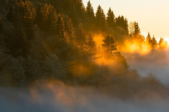 Crepuscule-dautomne-sur-la-mer-de-nuages-recouvrant-la-Matheysine-©-Brieuc-Coessens-ImaginAlp_Photographe-realisation-video-drone-Alpes-Isere-7