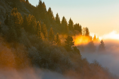 Crepuscule-dautomne-sur-la-mer-de-nuages-recouvrant-la-Matheysine-©-Brieuc-Coessens-ImaginAlp_Photographe-realisation-video-drone-Alpes-Isere-8